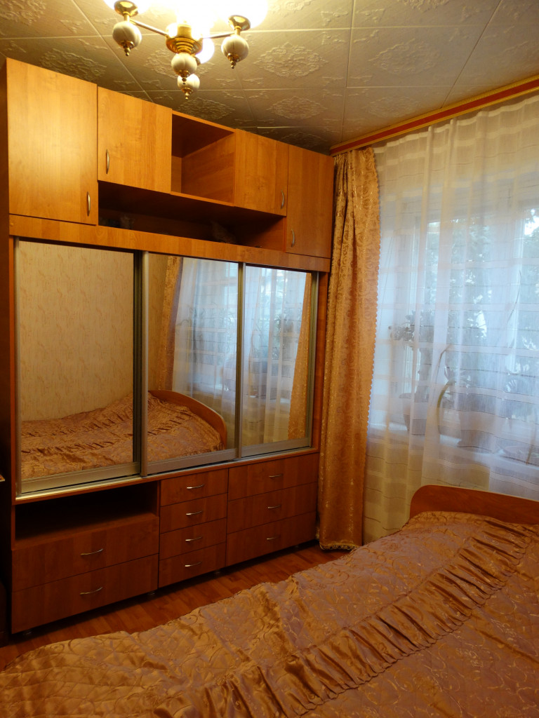 Мебель для спальни продам