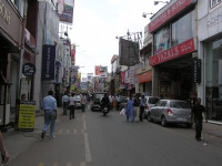 Торговая улица в Бангалоре (На самом деле там не улица, а несколько кварталов)