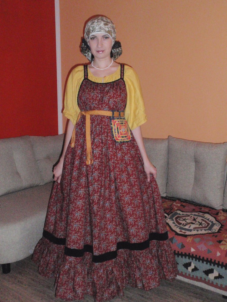 Я в традиционном русском костюме