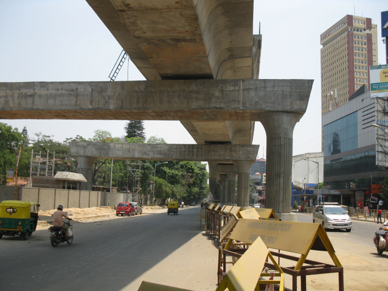 Строительство ветки "лёгкого" метро в Бангалоре