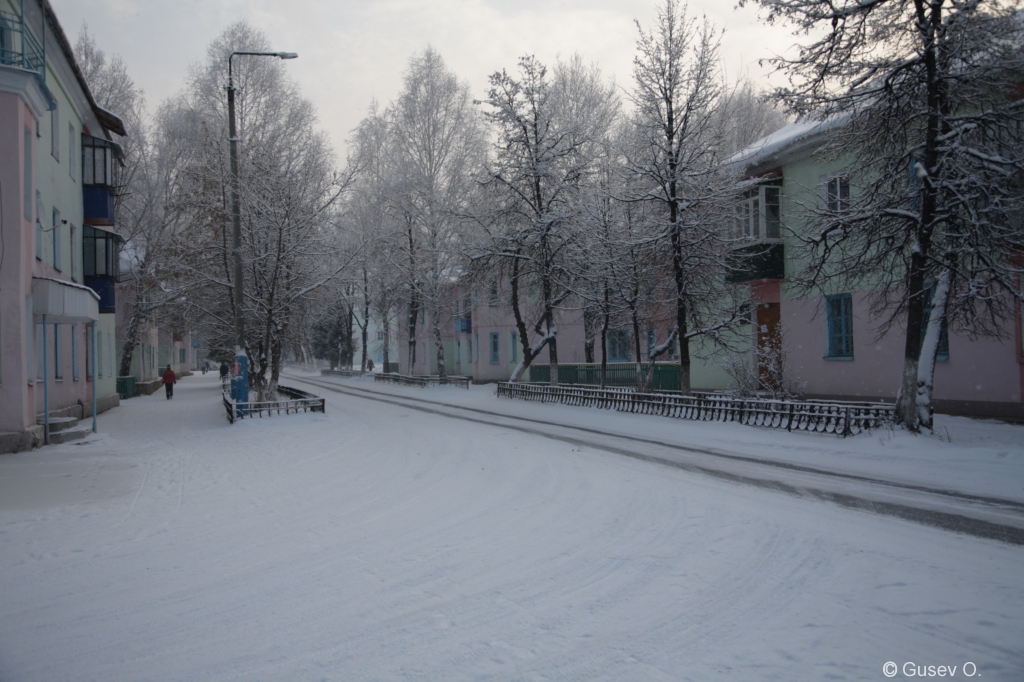 Симская екатеринбург. Город сим улицы. Дом Курчатова в городе сим. Город сим фото.